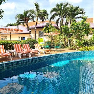 Butterfly Garden Boutique Residences Apts And Villas, A Lifestyle Destination Ex Lg 1-3 Bedroom Units , Full Kitchen, 2 Full Bathrooms, Rain Shower, Spa Bath, Free Bbq, Free Fast Fiber Optic Wifi, Staff 24-7